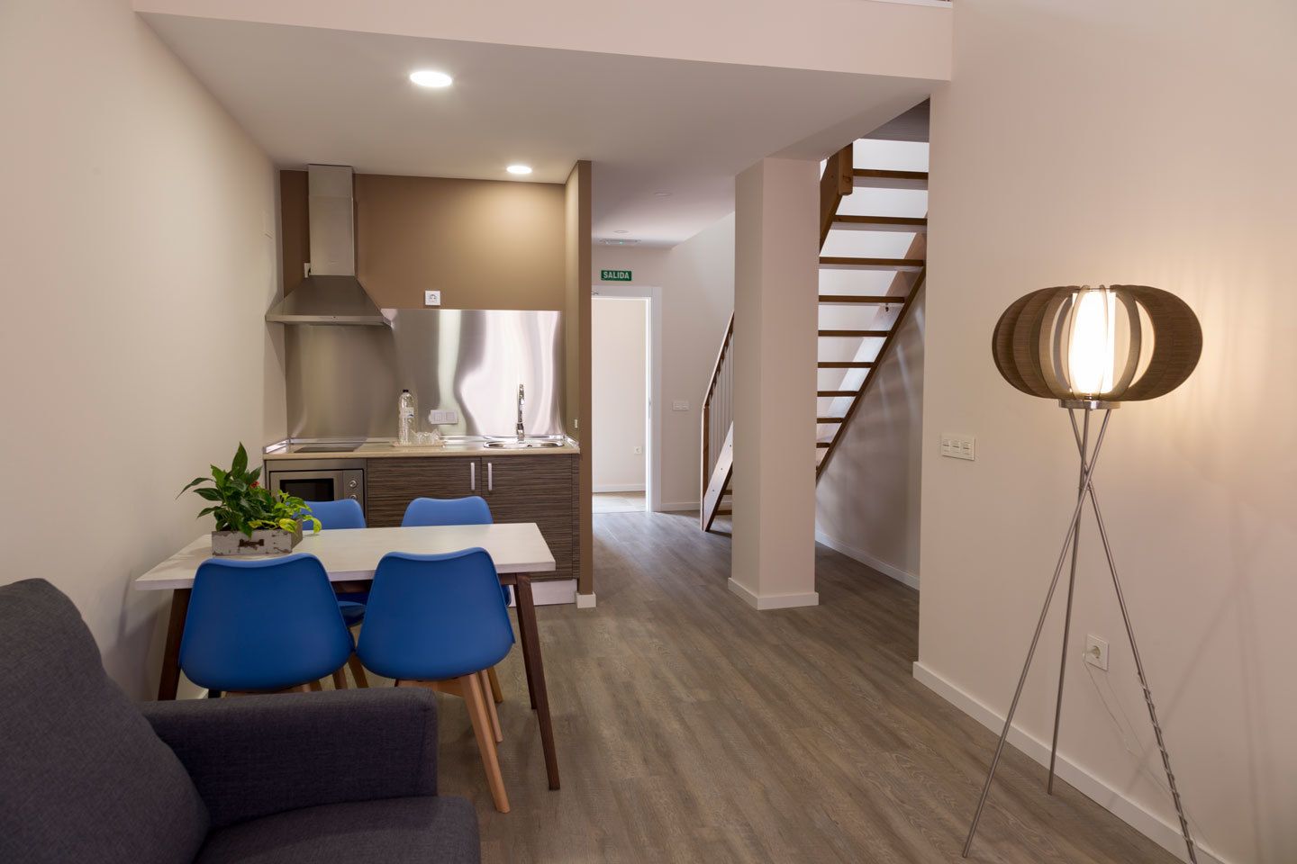 duplex (2) | living area | flat-screen tv