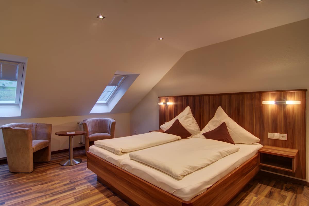 superior double room, 1 king bed | soundproofing, free wifi, bed sheets