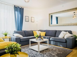 1 室のベッドルーム、セーフティボックス (室内)、防音設備、アイロン / アイロン台