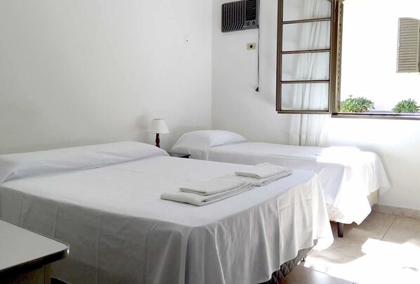 Free WiFi, bed sheets