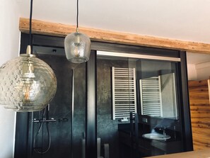 Comfort Double Room (Plus) | Bathroom - Hotel-Gasthof zum Bach (Neukirchen Beim Heiligen Blut)