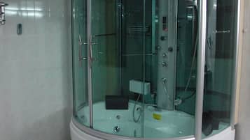 Douche de la salle de bain