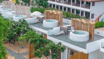 Pacific Green Ocean Villa | Free minibar, free WiFi, bed sheets