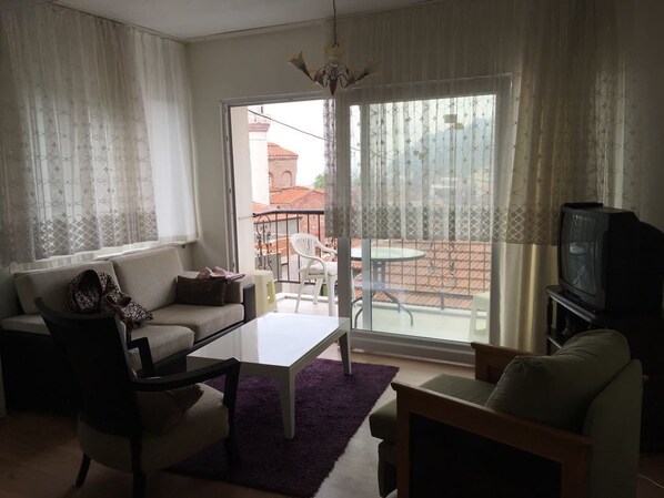 公寓 | 起居區 | 電視