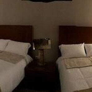Caja fuerte, cortinas opacas, wifi gratis y accesible en silla de ruedas