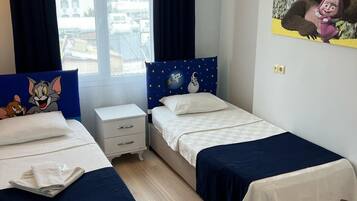 2 habitaciones, minibar y caja de seguridad en la habitación