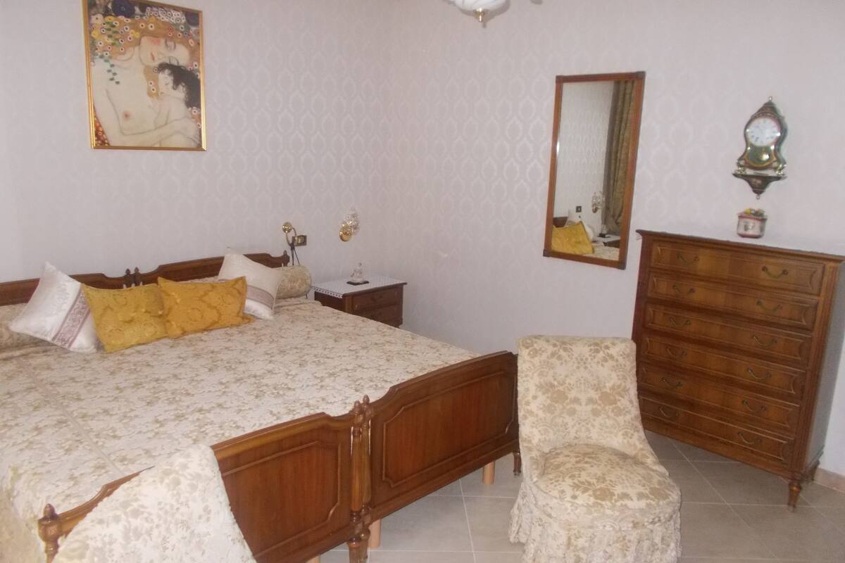 Habitación doble, baño privado, vistas a la montaña (External) | Caja fuerte, wifi gratis, ropa de cama
