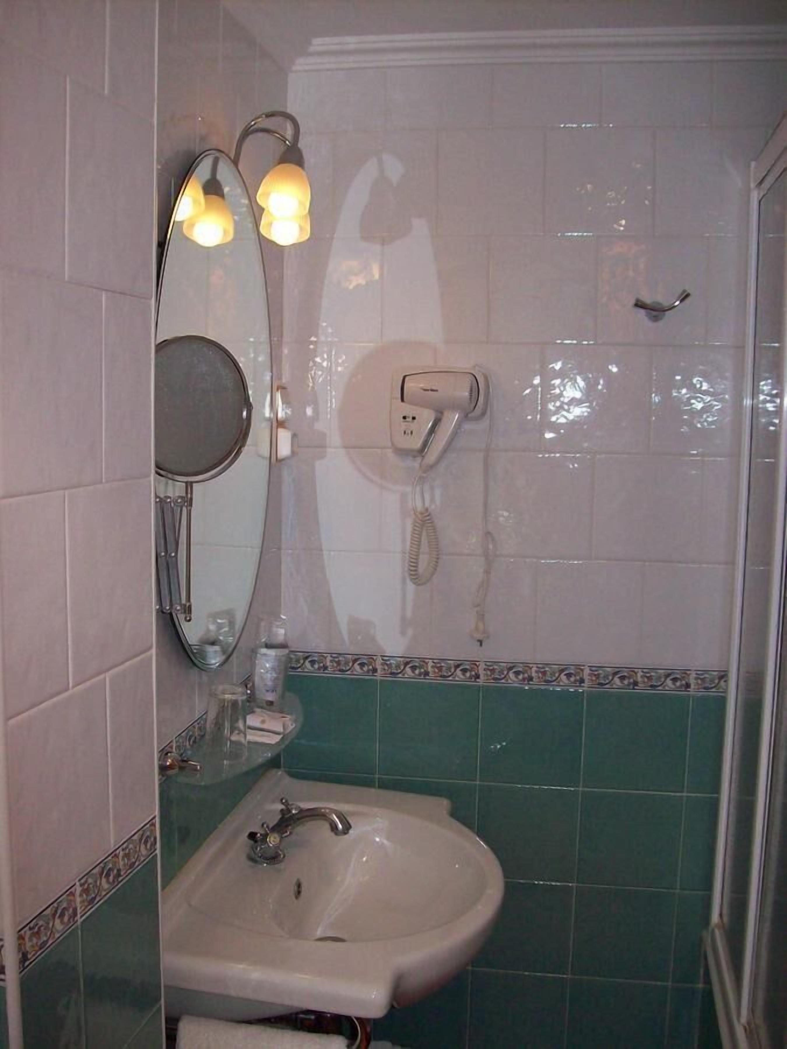 Foto - Hostal Las Grullas