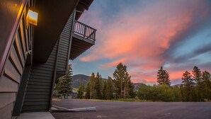 Property grounds - Big Sky - Hidden Village 877 (Big Sky)