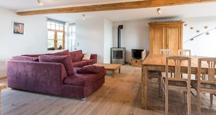 Flanders Fields Cottage Spar