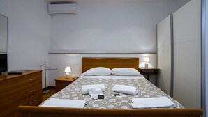 Immagine non classificata, 3 di 9, pulsante