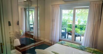 My House at Estoril Guest House