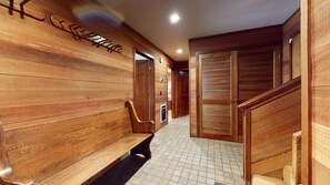 Townhome, 3 Bedrooms | Interior