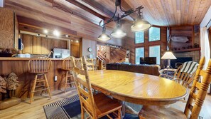 Townhome, 3 Bedrooms | Dining - Tennis Village 14 Pet-Friendly, Spacious, Comfortable, Great Complex Amenities by RedAwning (Mammoth Lakes)