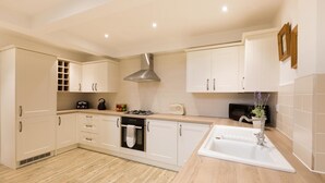 Unclassified image, 4 of 59, button - Warkworth House Hotel (Morpeth)