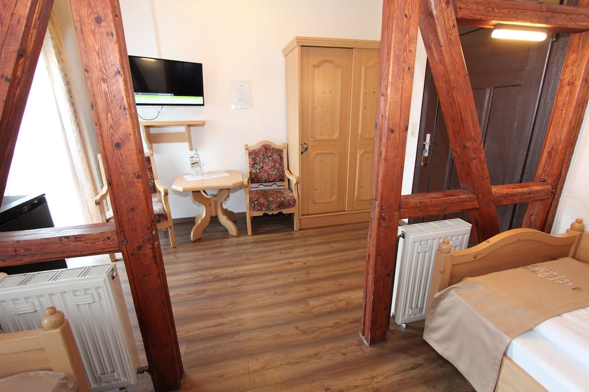Bettwäsche aus ägyptischer Baumwolle, Schreibtisch