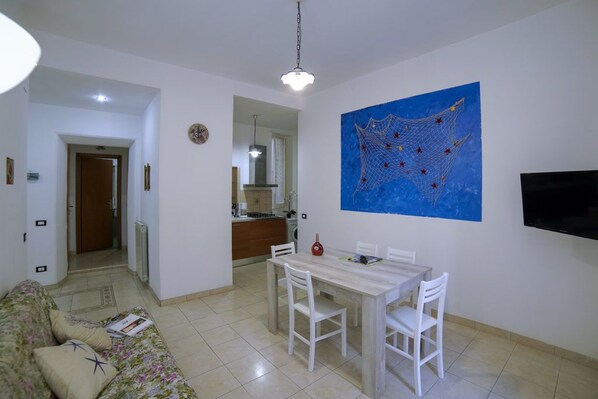Apartment, 2 Schlafzimmer | Wohnbereich
