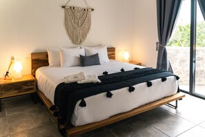 Penthouse romántico, 1 cama King size, alberca privada, vista al jardín | 2 habitaciones y sábanas de algodón egipcio