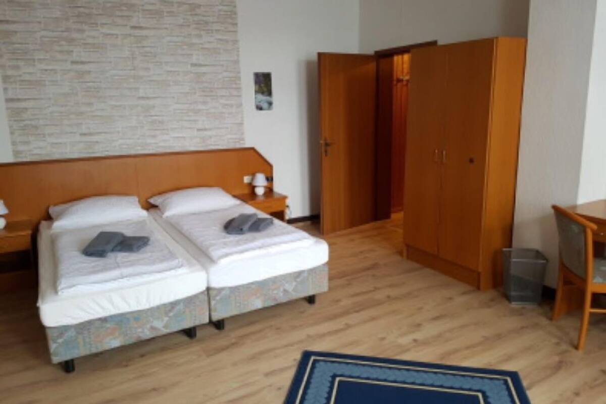 Triple Room | In-room safe, rollaway beds, free WiFi