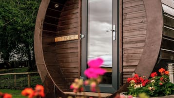 Whisky Barrel | Bed sheets