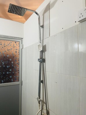2-Bedroom Villa | Bathroom