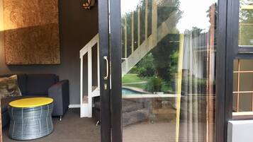 Family Apartment, 2 Bedrooms | Living area | Flat-screen TV