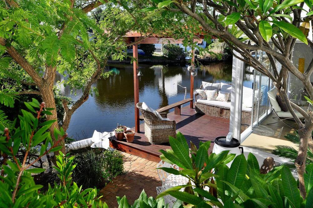 Admiralty B&B
