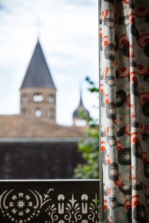 Double or Twin Room | View from room - Le Clos de l'Abbaye (Cluny)