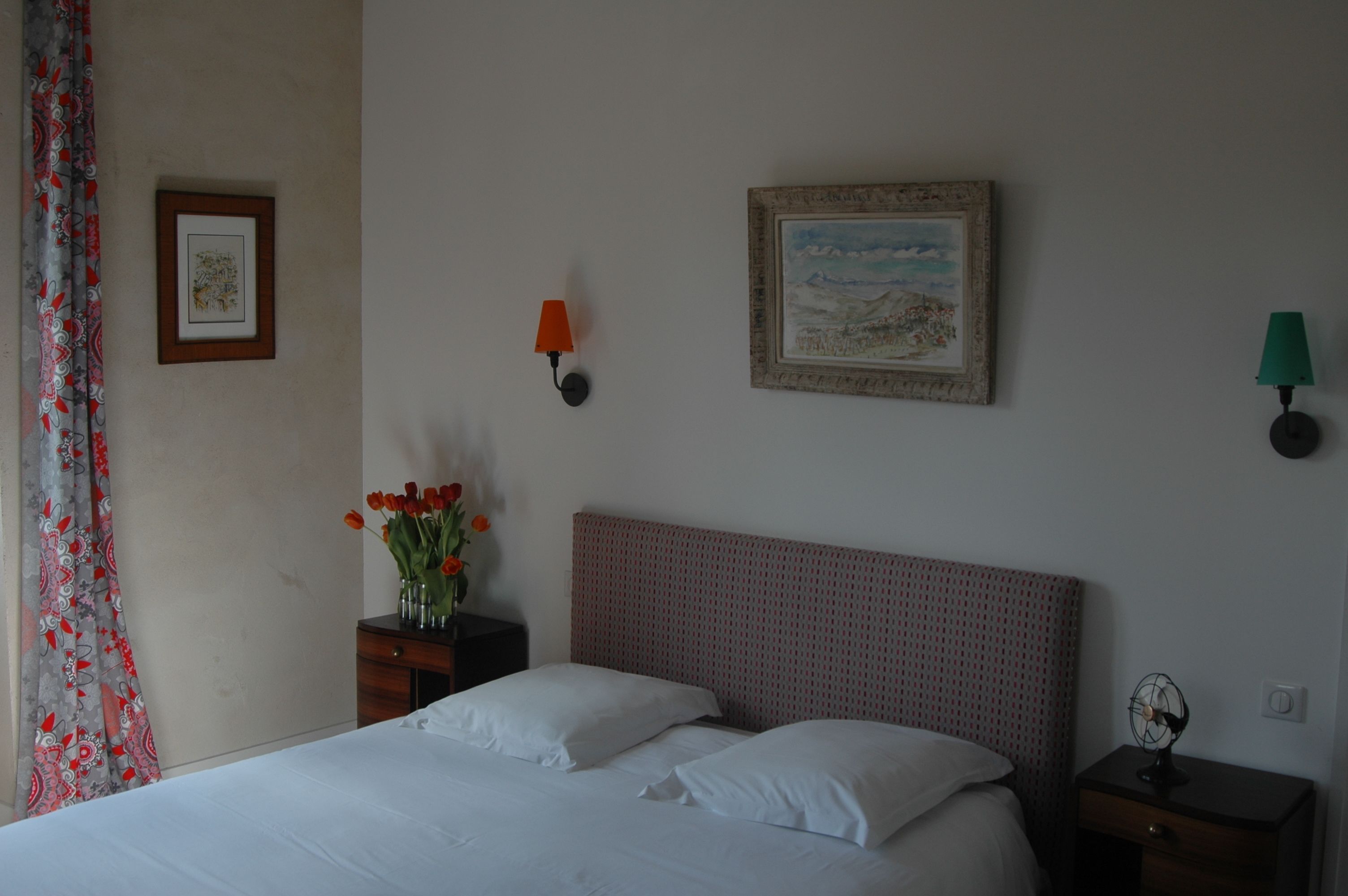 Premium bedding, individually decorated, individually furnished, desk