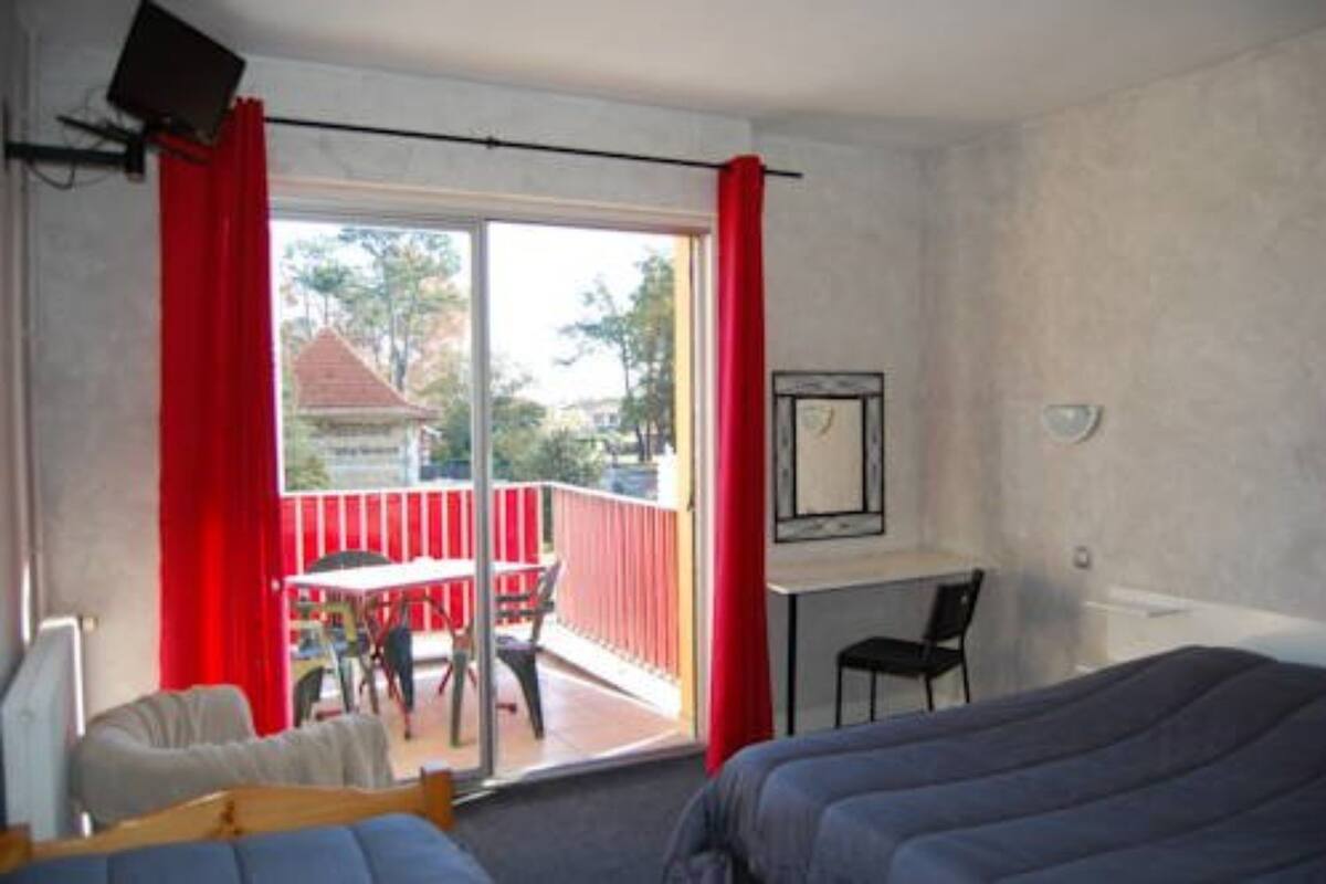 Chambre supérieure double | Bureau, espace de travail pour ordinateurs portables