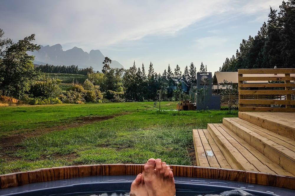 AfriCamps at Doolhof- Glamping