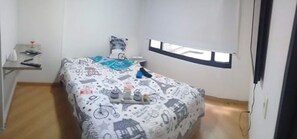 3 bedrooms, individually furnished, blackout curtains, free WiFi