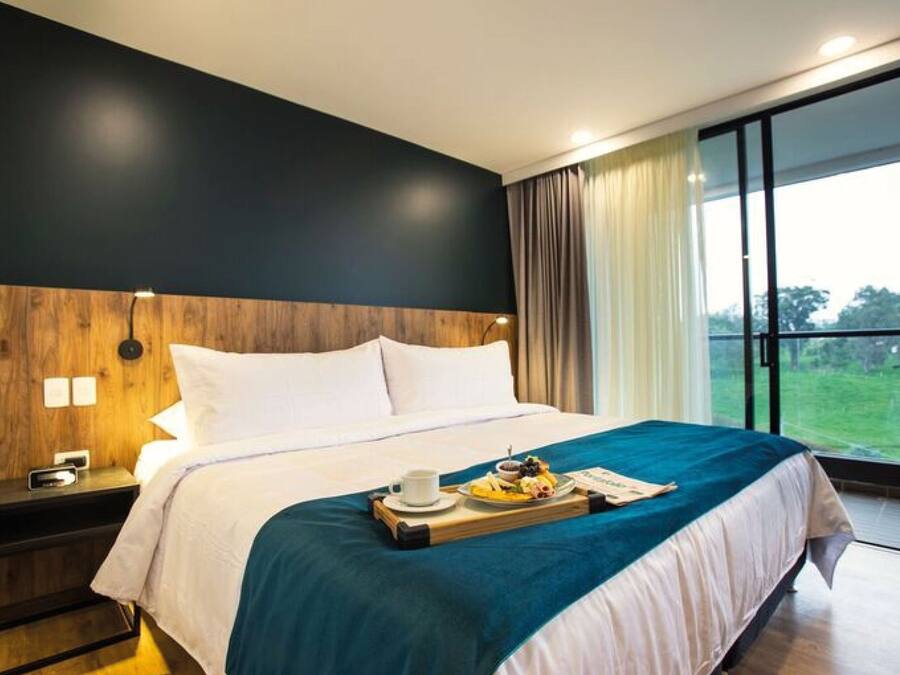 Superior Double Room, 1 Queen Bed | Down comforters, minibar, in-room safe, desk