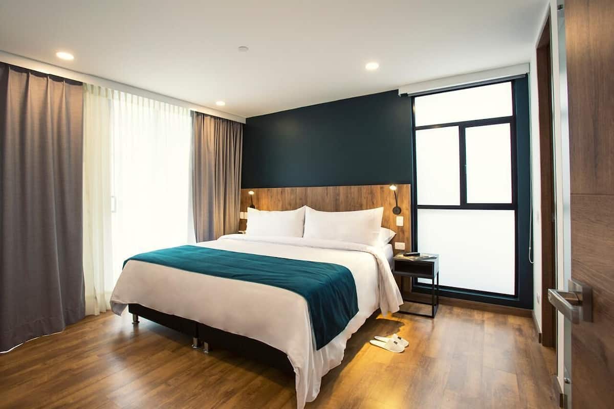 1 bedroom, minibar, in-room safe, desk