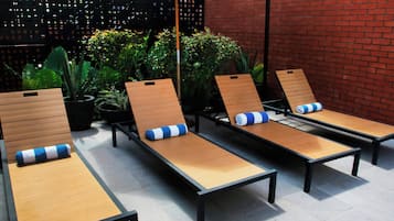 Kolam renang outdoor