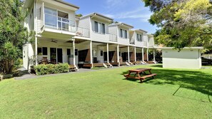 Exterior - Holiday accommodation in Shoal Bay (Shoal Bay)