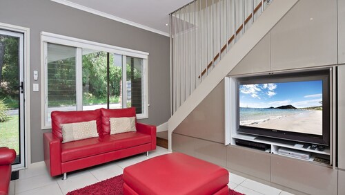 Holiday accommodation in Shoal Bay