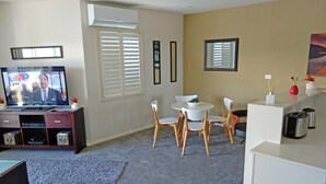 Dining - Pacific Blue Apartment, Unit 258/265 Sandy Point Road (Salamander Bay)