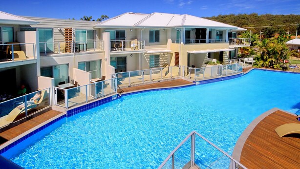 A heated pool - Pacific Blue Apartment, Unit 258/265 Sandy Point Road (Salamander Bay)