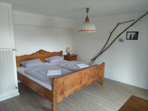 Triple Room | Desk, blackout curtains, free WiFi, bed sheets - Almagmach (Immenstadt im Allgaeu)