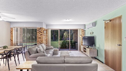 Bay Parklands 38/2 Gowrie Ave Nelson Bay - Coastal haven at Little Beach