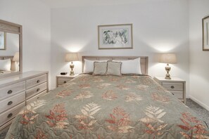 2 slaapkamers, een strijkplank/strijkijzer, gratis wifi, beddengoed