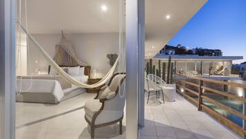 Habitación Prestigio, 1 cama King size, vista al océano | Vista desde la propiedad