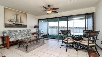 Signature Condo, 1 Bedroom, Balcony, Lake View | Lake view