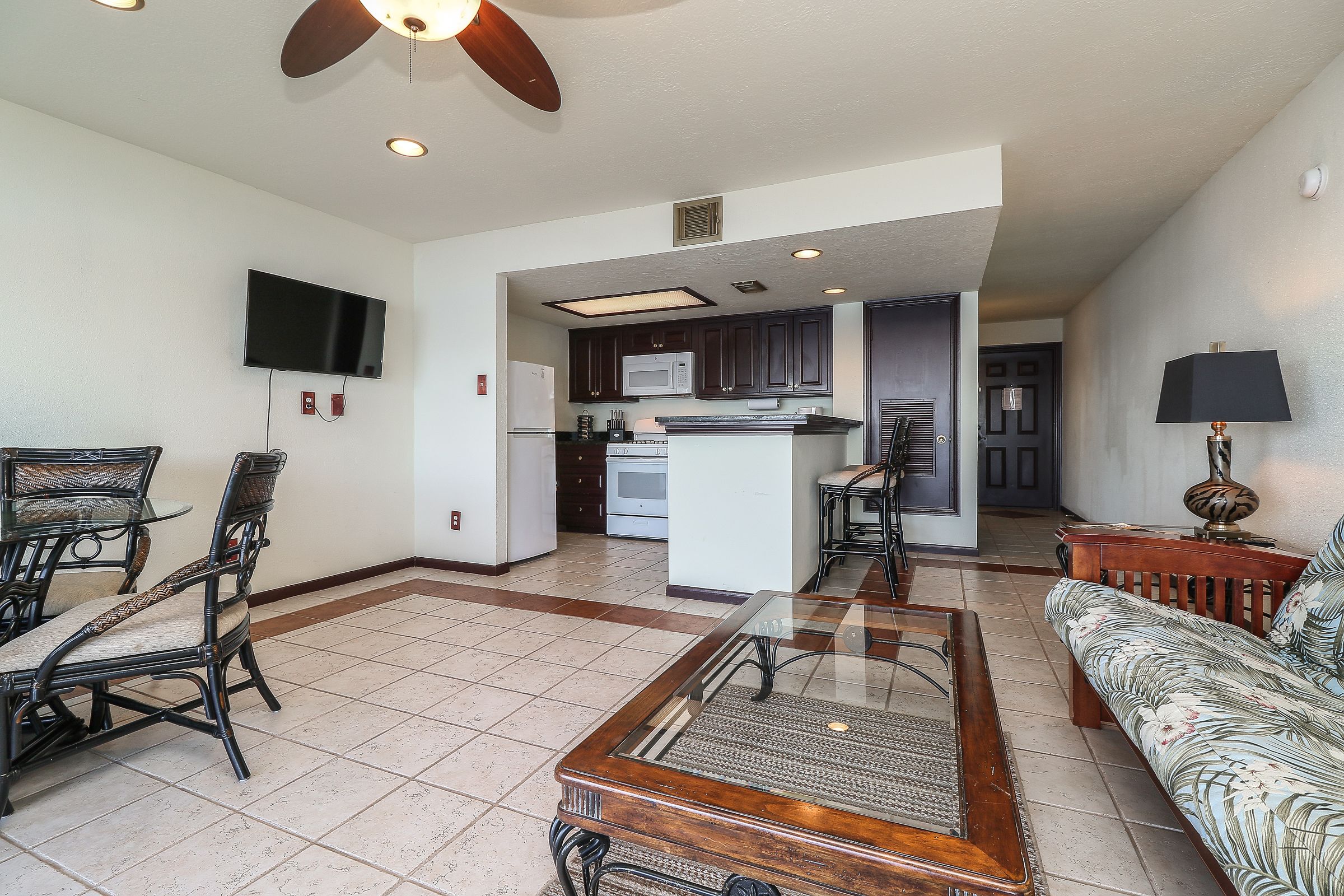 signature condo, 1 bedroom, balcony, lake view | living area | 48-inch smart tv with cable channels, tv, netflix