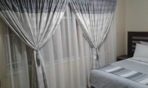 Standard Double Room, 1 Queen Bed | Desk, iron/ironing board, free WiFi, bed sheets - Acacia Guesthouse (Kempton Park)