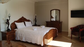 Double Room, 1 Double Bed | Pillow-top beds, individually decorated, individually furnished - Trudvang Gjestegård (Larvik)