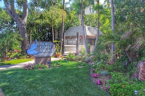 House, Multiple Beds (Seascape Nirvana) | Garden - Seascape Nirvana (Oceanside)
