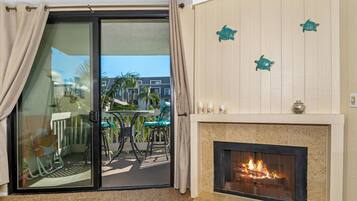 Family Condo, Multiple Beds, Accessible, Ocean View | Fireplace