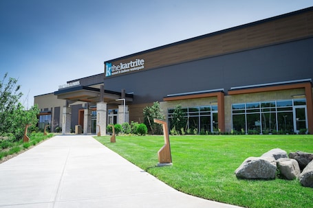 Business center. The Kartrite Resort & Indoor Waterpark